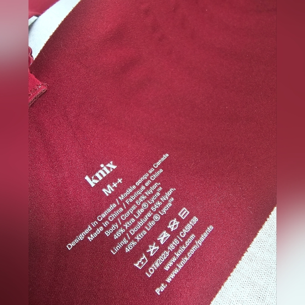 Knix Revolution V-Neck Bra in color red velvet size Medium++ No padding inserts - Picture 6 of 9